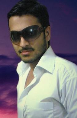 Farhan Siddiqui model in Karachi