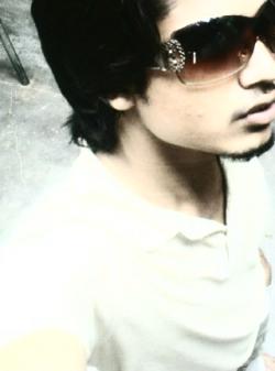 Husnain Ahmed model in Karachi