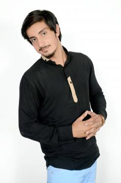 Zeeshan Chaudary model in Lahore