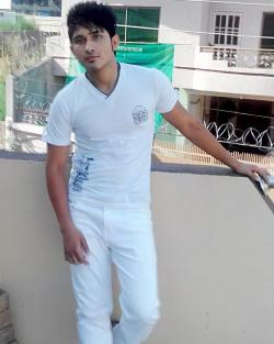 Danyal Bhatti model in Islamabad