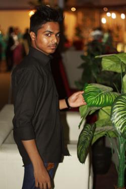 Taha ahmed model in Karachi