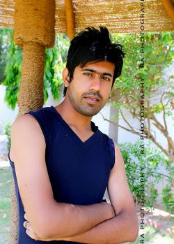 Emraan Haider model in Karachi