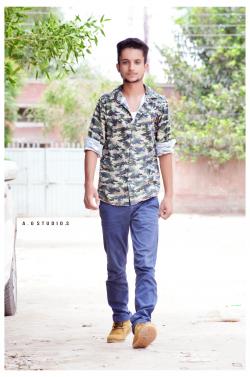 hasan khan model in Faisalabad