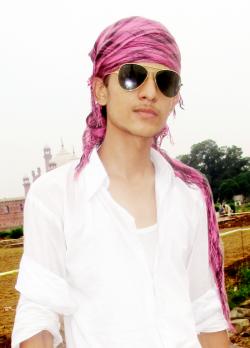 Atif RazzaQ model in Gujranwala