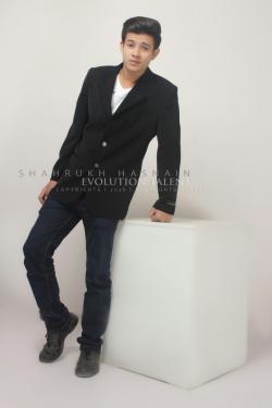 Shahrukh hasnain warsi model in Karachi