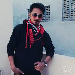 Moiz Shaikh model in Karachi