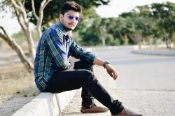 Muneeb Khan model in Karachi