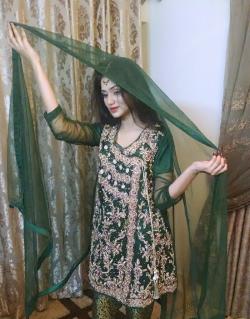 Hiba waseem model in Karachi