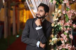 Munib Safder model in Karachi